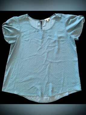 Lily White M Teal Polka Dot Twist Sleeve Blouse Scoop Neck Hi-Low